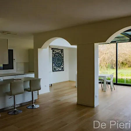Palms Villa